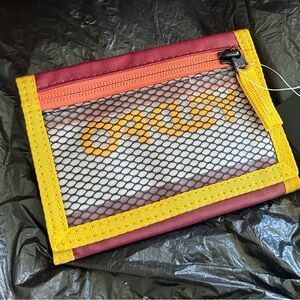 Oakley 90s wallet New with tags